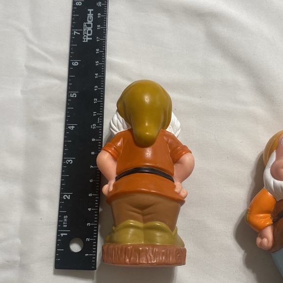 🍎 Disney Seven Dwarfs Figurine Set - Picture 3 of 12